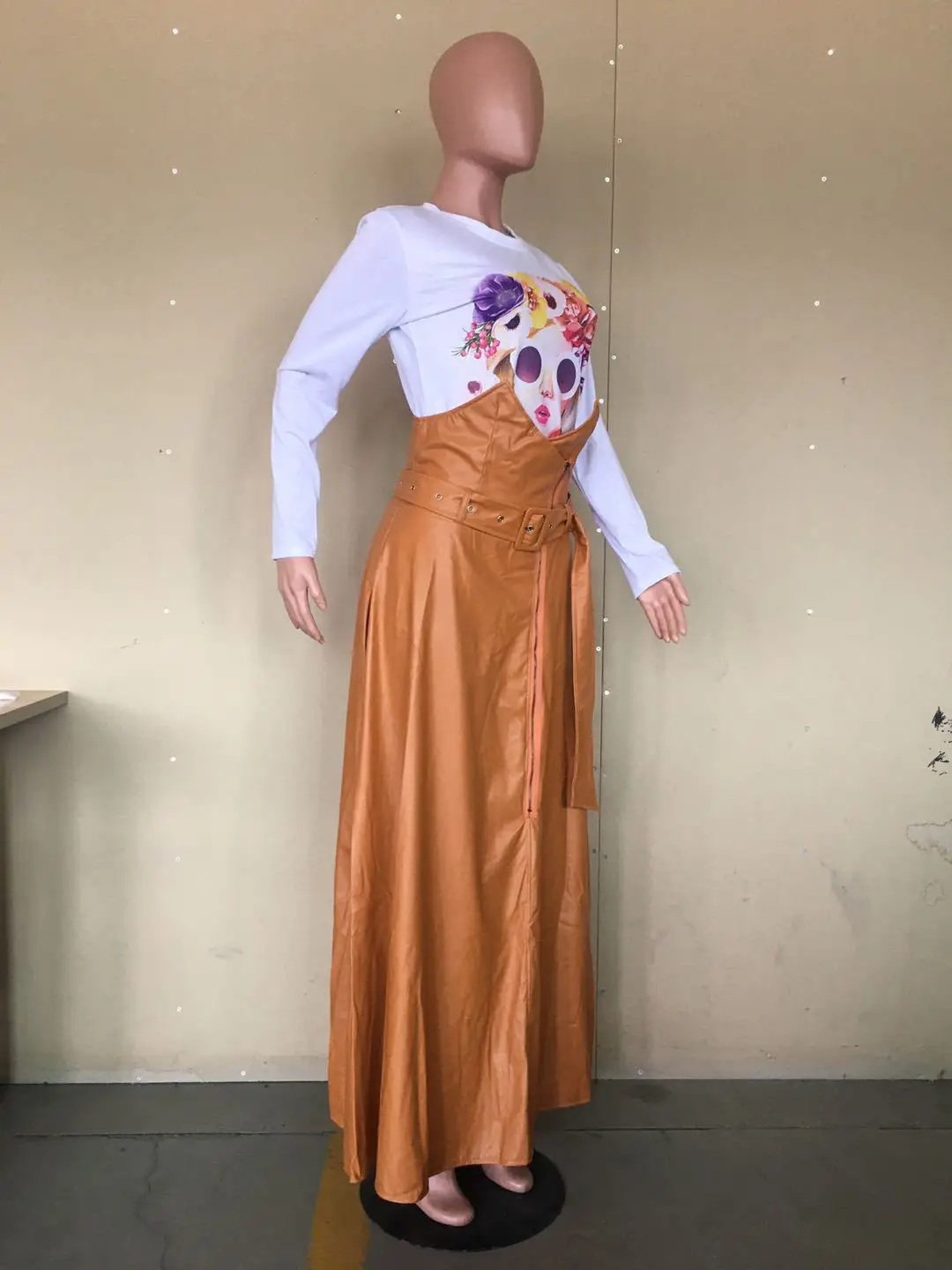 fall 2021 best selling women clothes Fashion casual PU leather split Loose skirt