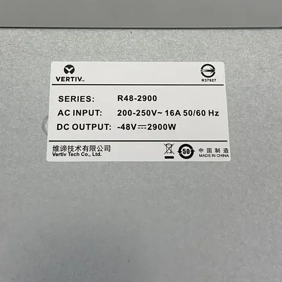 Новый и оригинальный пакет выпрямительный модуль питания Emerson R48-2900U