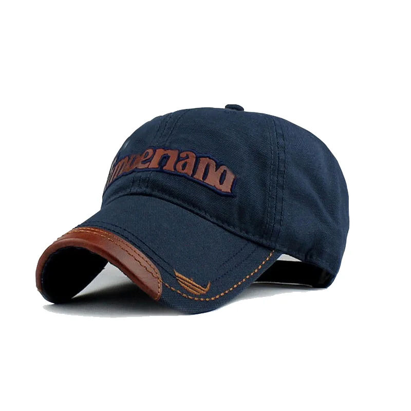 Хлопковая бейсболка в стиле ретро