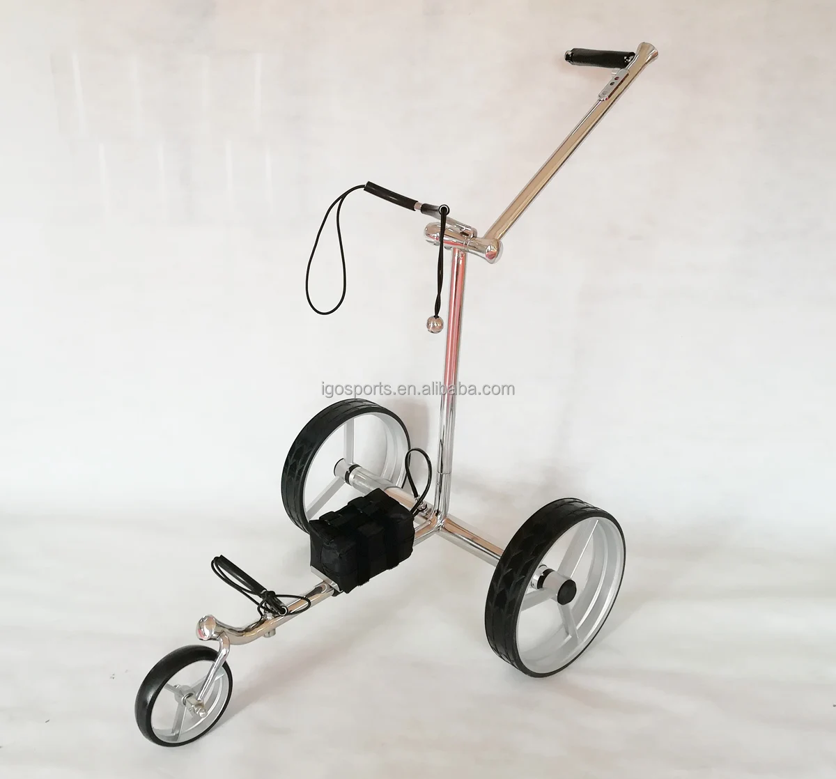 3 rad golf trolley