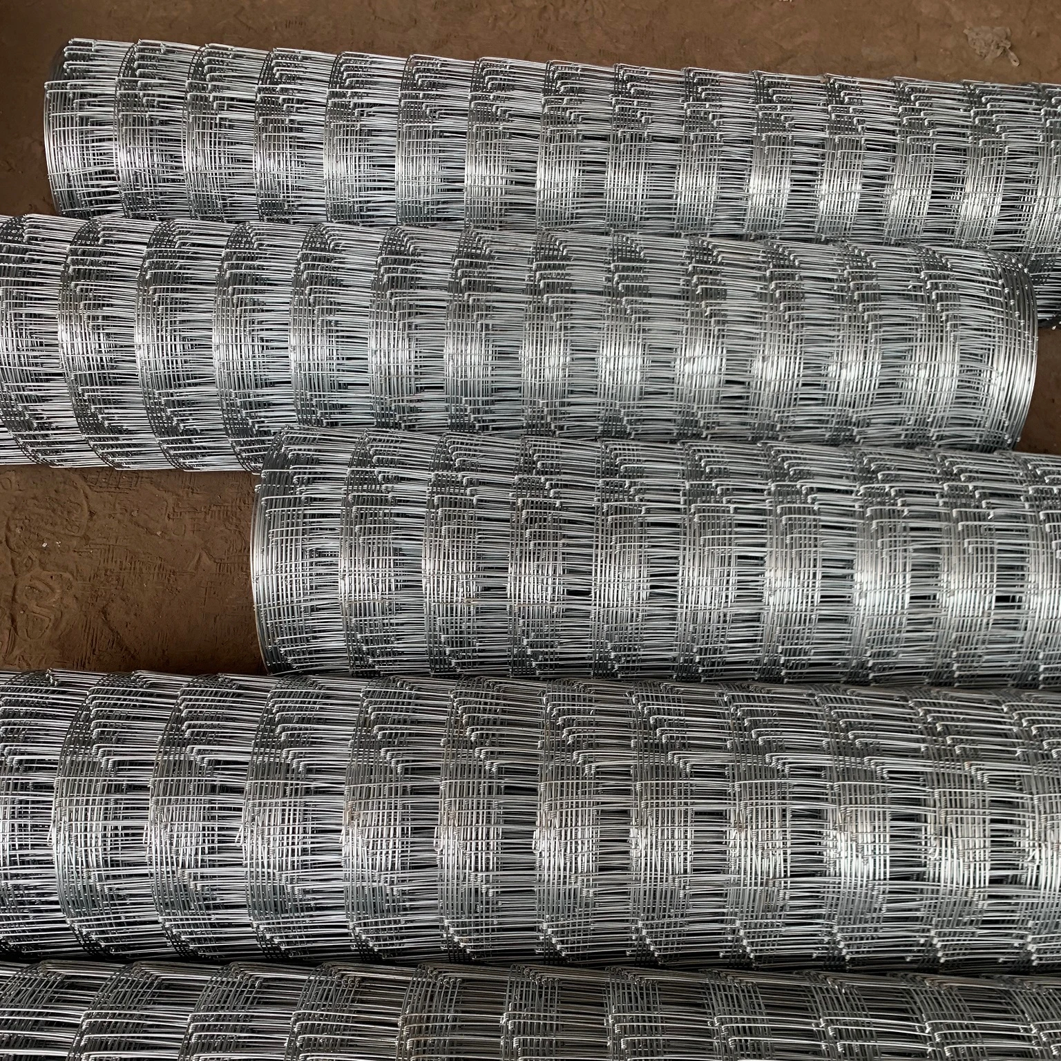 China supplier hot dip galvanized cattle fence/diamond horse wire/s knot field fence hot sale