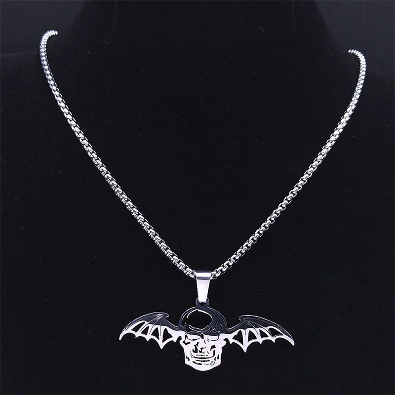 Gothic Vampire Bat Skull Wings Necklace Pendant Stainless Steel Chain Animal Skeleton Pendant Necklace Jewelry Gothique Collar