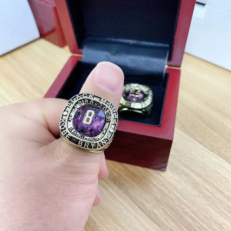 Кольца чемпионата NB A Los Angeles Lakers № 8 и 24 с бокс-сетами из сплава кольца по баскетболу высококачественные