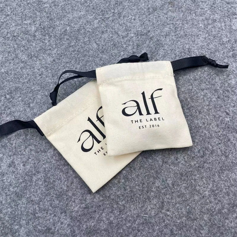 Custom logo Microfiber Velvet Jewellery Gift Jewelry Pouch with logo Custom Small Jewlery Bag for Earrings