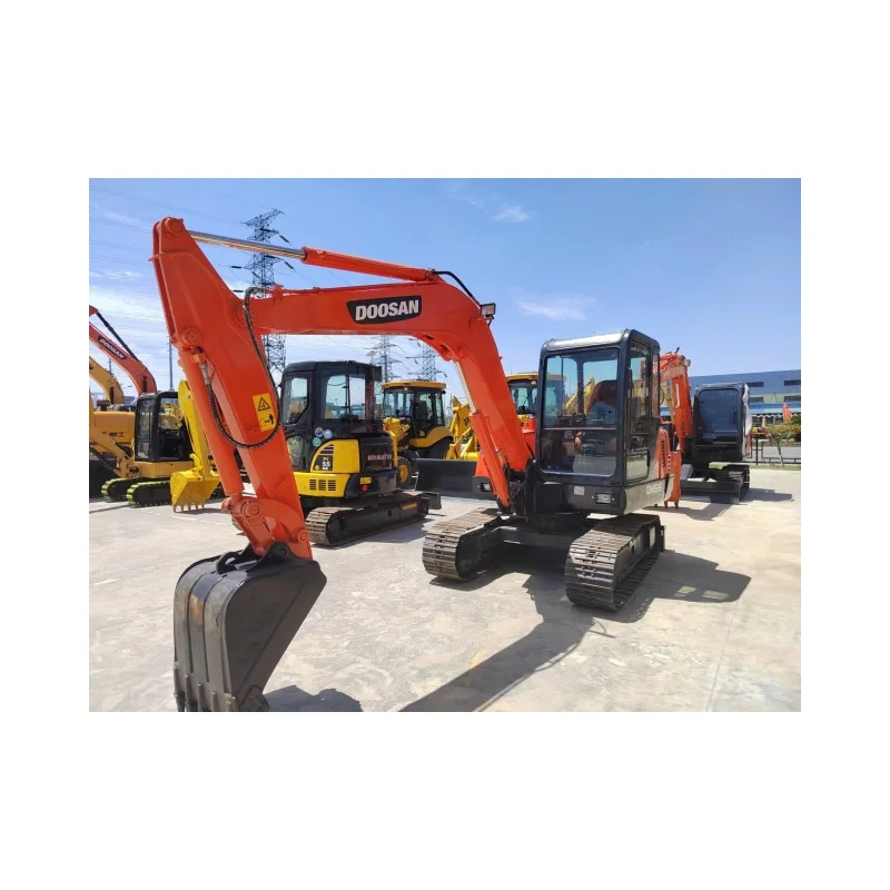 Высокое качество на Doosan DH55 в хорошем состоянии низкое потребление масла легко контролировать самую низкую цену для продажи