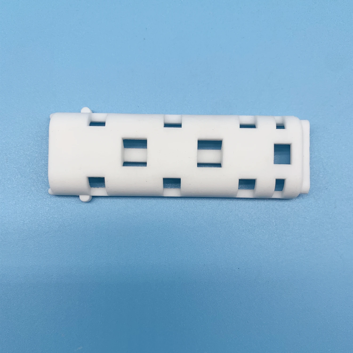 Steatite Ceramic C221 Ceramic Insulator