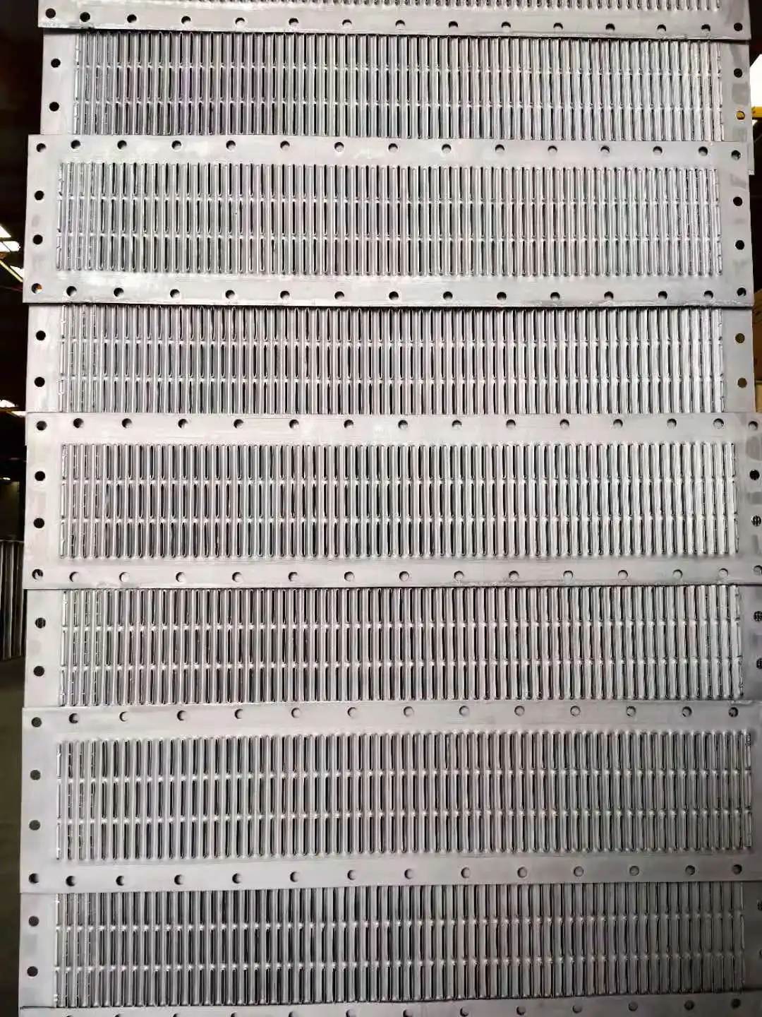 RD41142300 for Kubota radiator core Saling Well  Heatsink core Aluminum or copper Water Cooler radiator core manufacturer