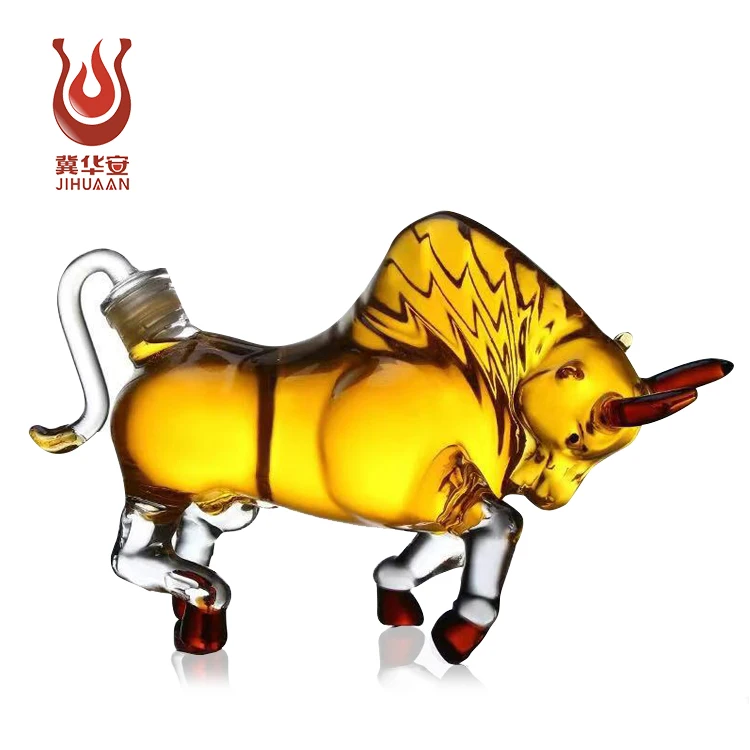custom Eco-friendly insulated cow shape glass decanter for whisky vodka tequila