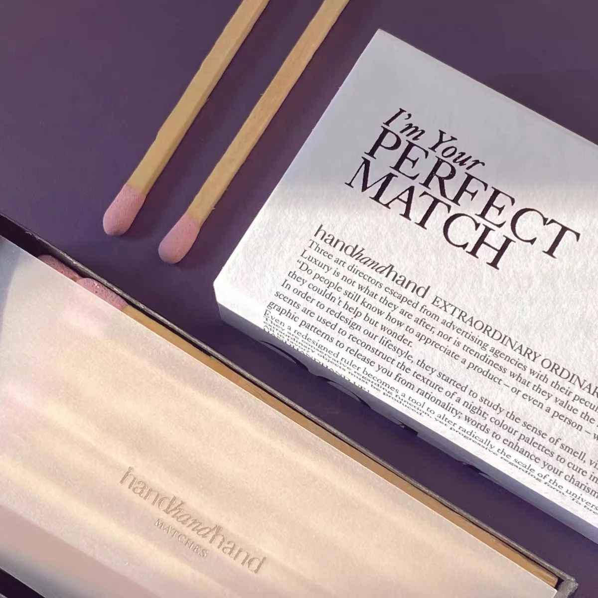 Factory direct high-quality large-capacity black high-end creative trendy cigarette match paper storage box