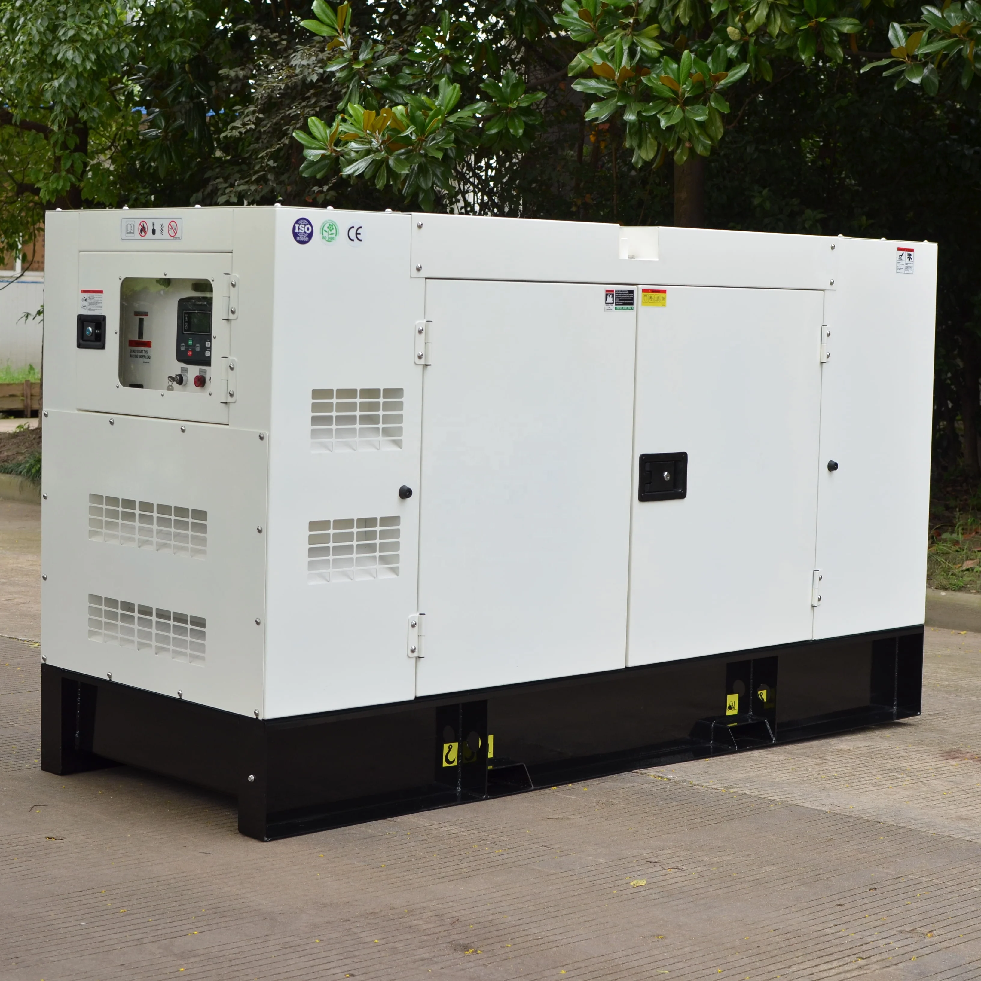 Super silent 20kw diesel generator set with YangDong engine Y490D