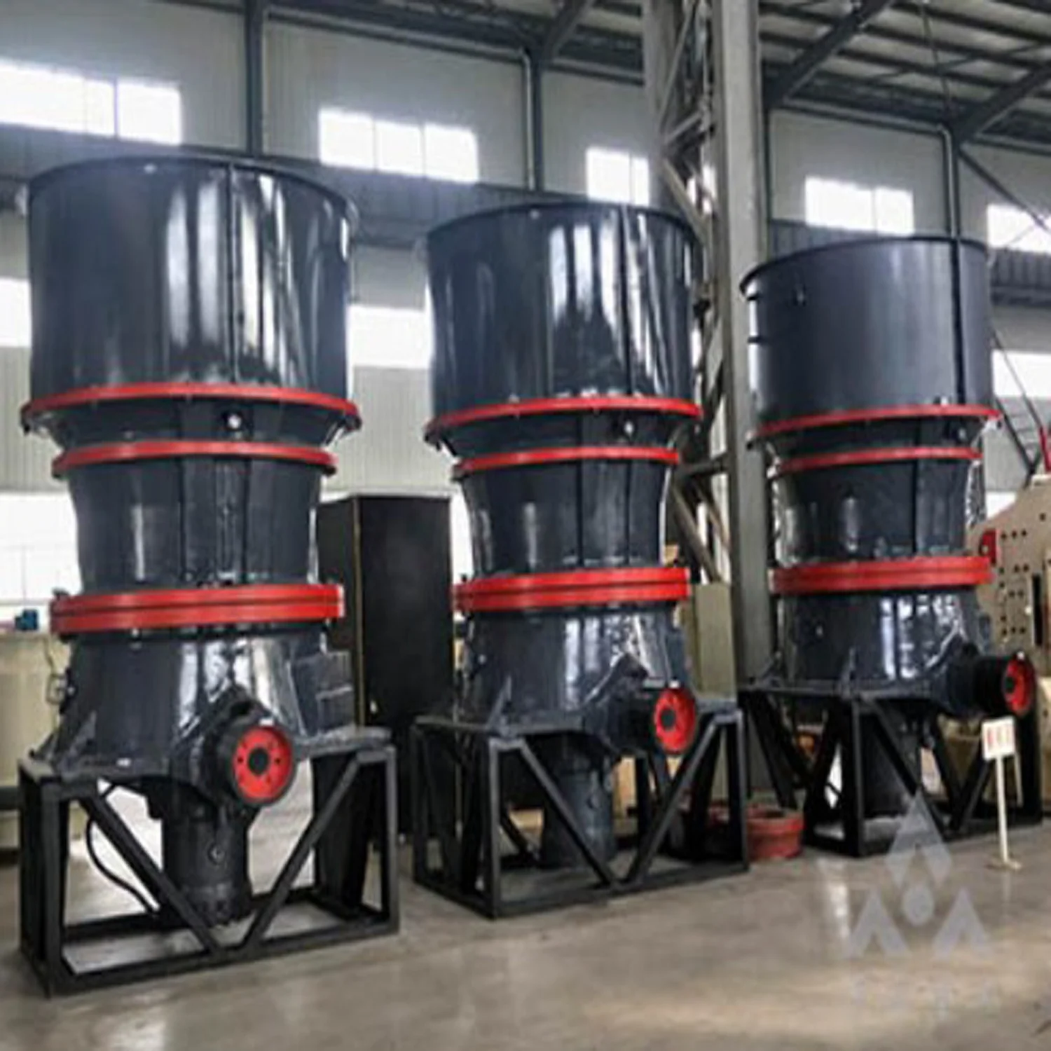 Одноцилиндровая Высокоэффективная конусная дробилка 300-1000tph