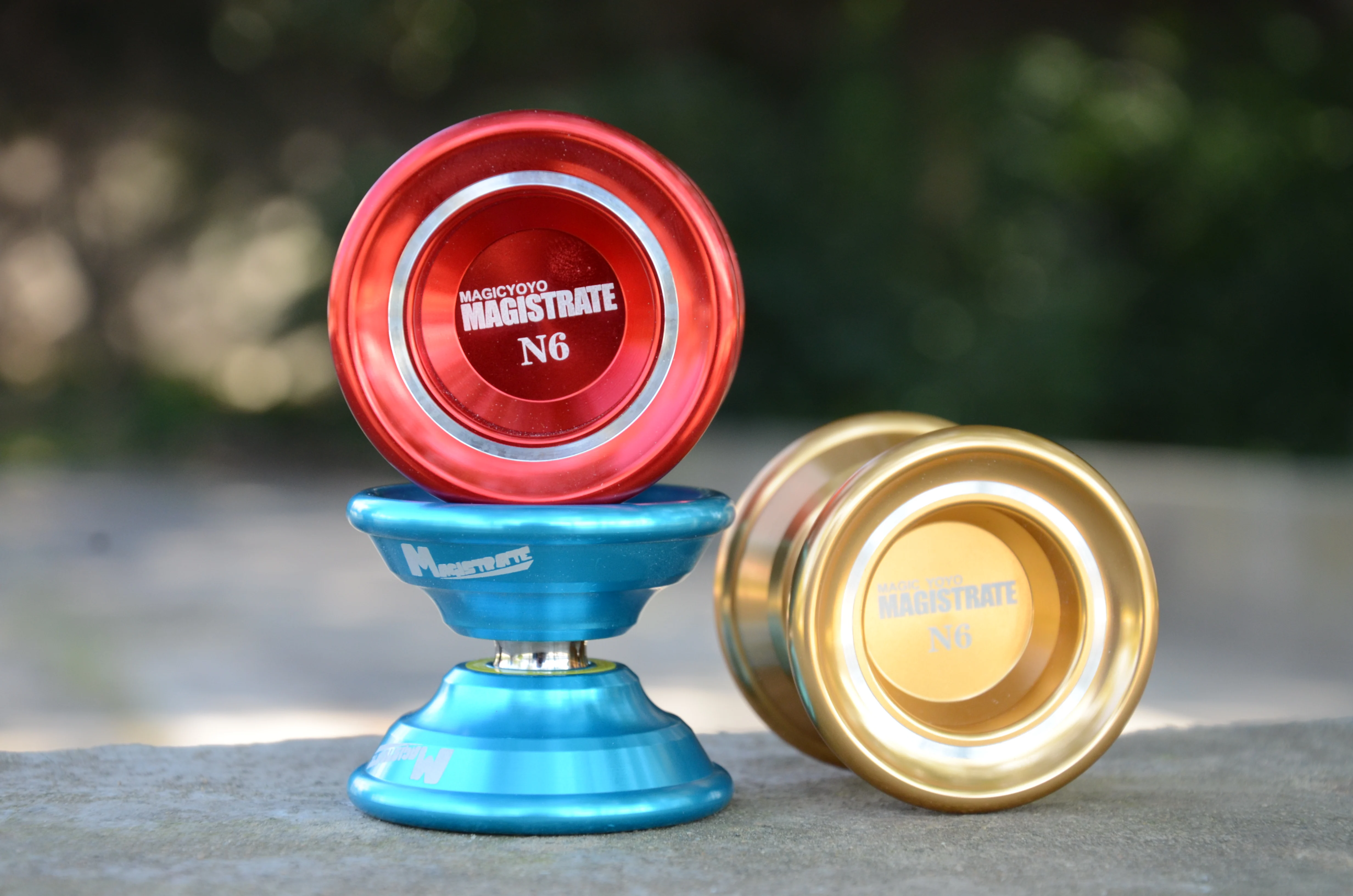 MAGICYOYO Yoyo N6 Magistrate Professional Alloy Yoyo Unresponsive Yoyo with Bag+5 Strings+Glove HH