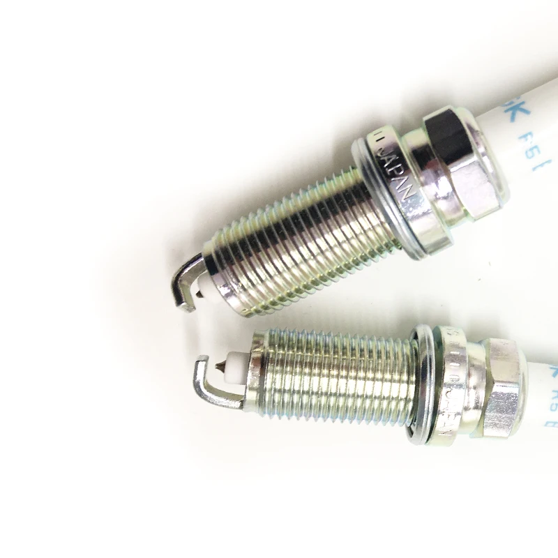 Wholesale High Quality Car Bujias iridium Spark Plugs fit for Toyota Honda Hyundai Kia Bmw Benz Nissan Audi Chevrolet Mitsubishi
