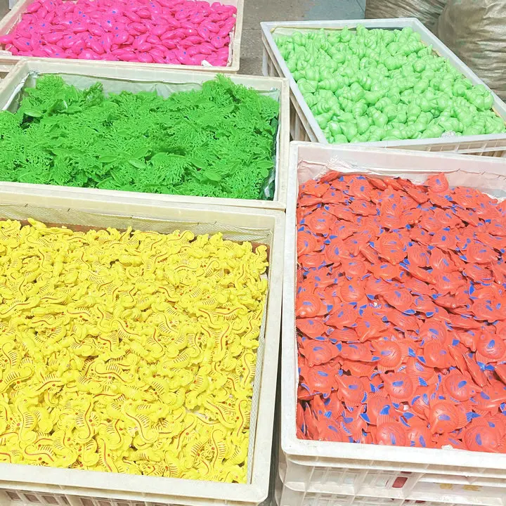 Magnetic fishing Toy Plastic Floating Fish Sea bottom animal toy Toddler Color Ocean Sea Animals Gifts