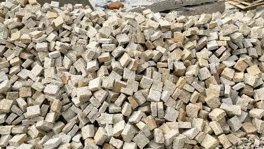  Камень для мощения g682 Раздельный камень из гранита 100x100x30-50
