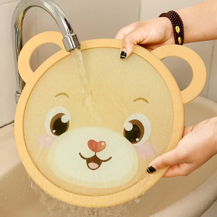 Bear Pattern Tempered Glass Chopping Board Cutting Board with Silicone Ring Food Grade Detachable for Safe Home Kitchen Cutting