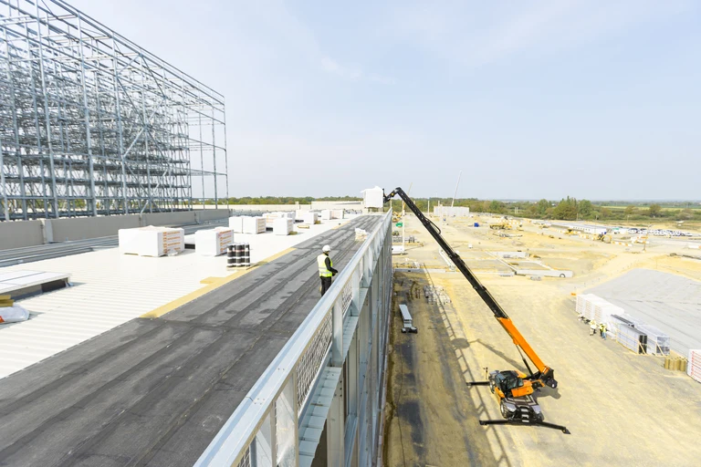 FORWARD Multi-Functional Rotary Fork Loading Car Loader with Diverse Affiliated Equipment