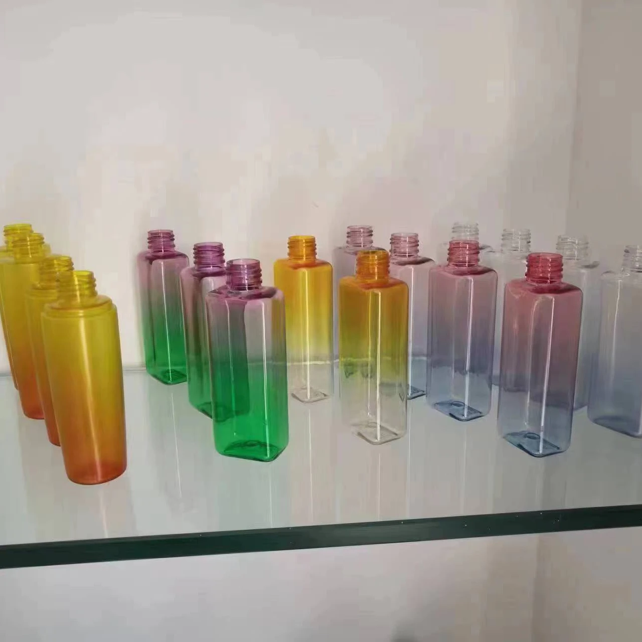 Новейшая технология, индивидуальная 28 мм Pco 1810 шейка ПЭТ Преформа для газированных ПЭТ бутылок/бутылок для воды/пластиковых бутылок