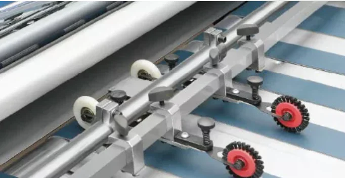 YDFM-720/920 Hydraulic Thermal Laminating Machine With Film Slitting automatic film lamination machines