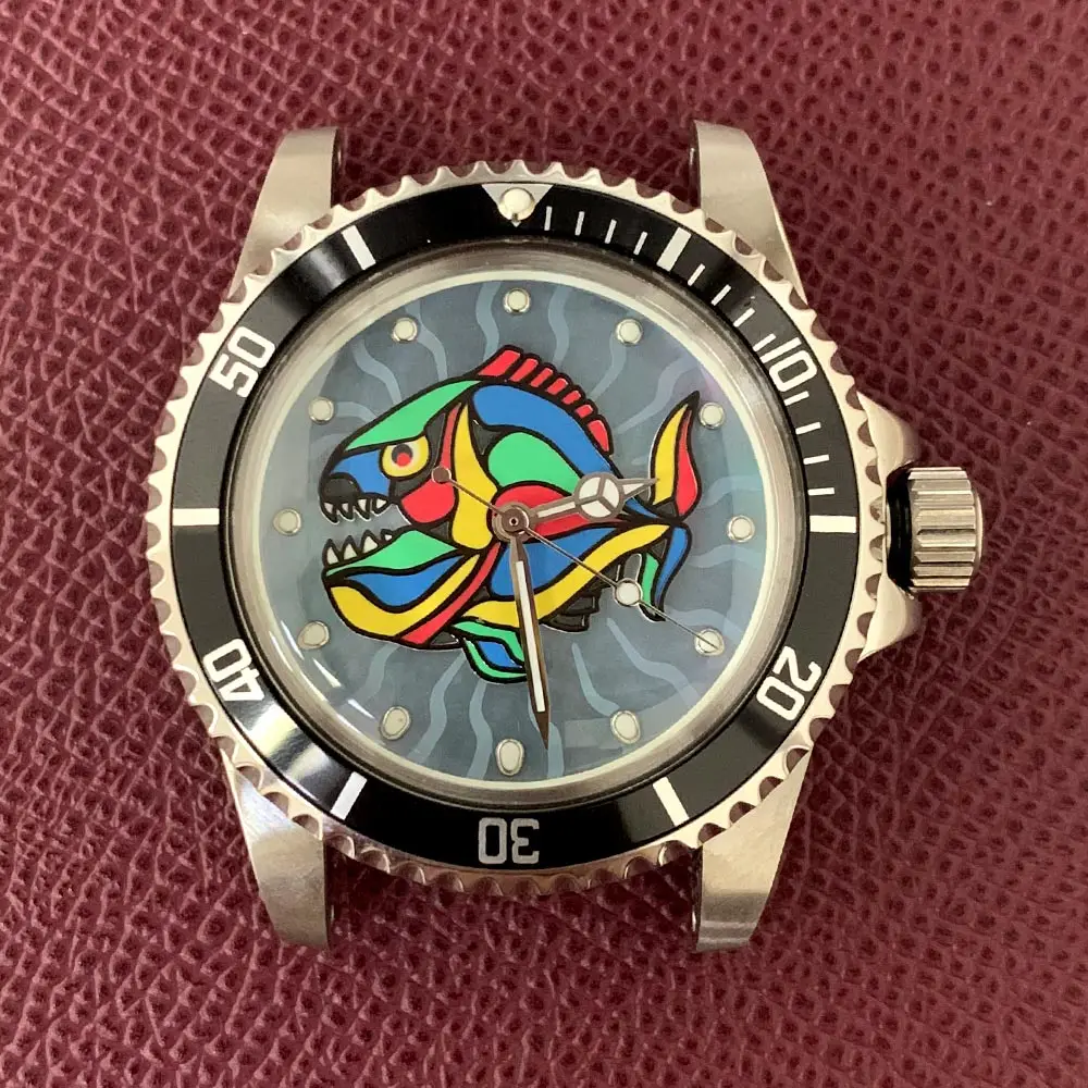 
Watch automatic Japanese NH35 movement 39.5mm stainless steel case head Semicircle vintage acrylic mirror Luminous hands 