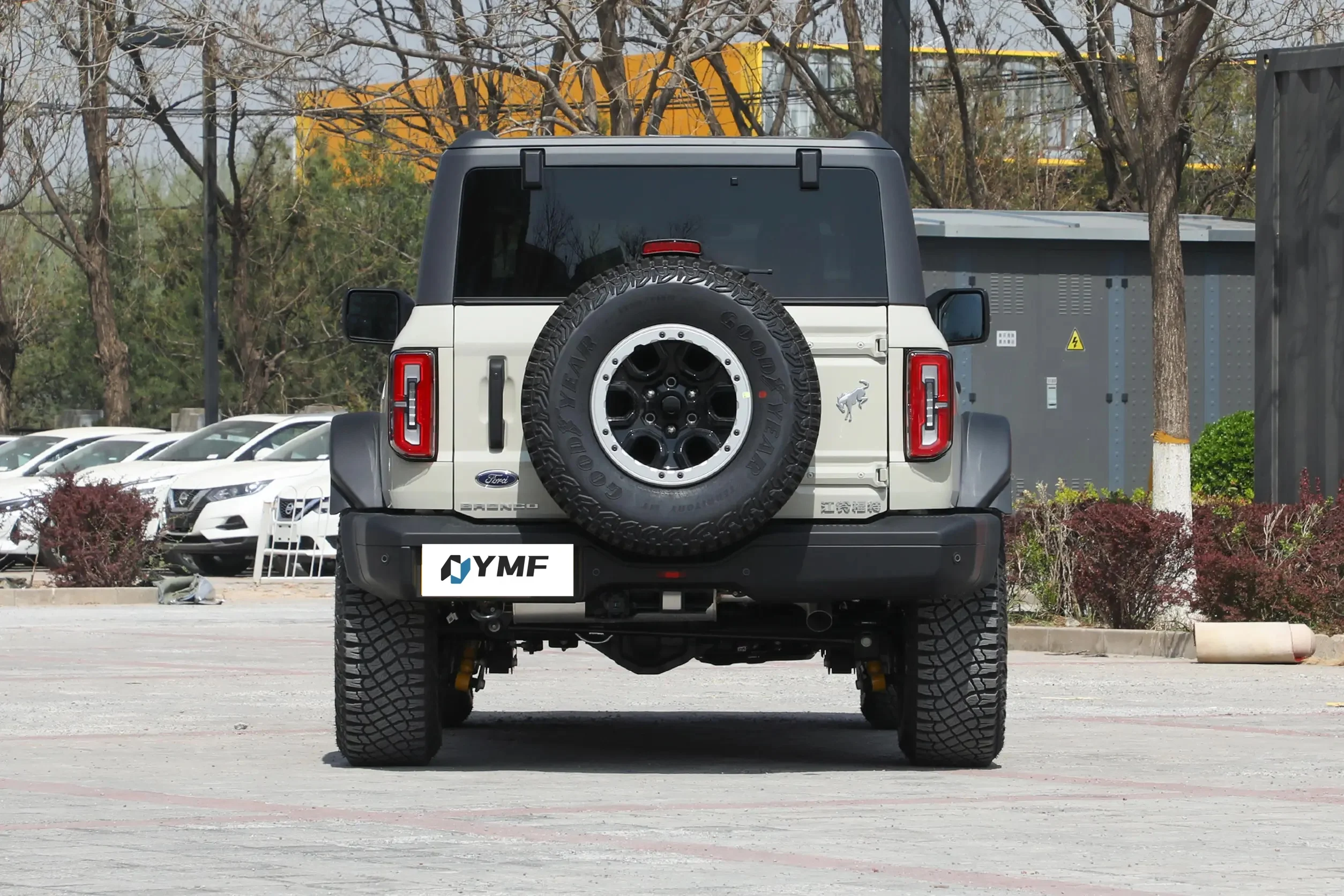 Бронко аксессуары для 2021 автомобиля Передняя лебедка Бампер Ford Bronco 2022 2 двери 4