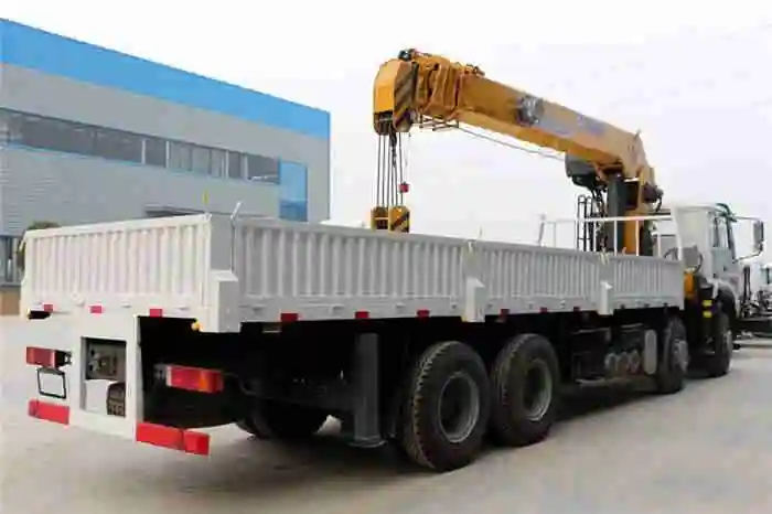 5Tn мобильный телескопический Малогабаритный кран Fullwon Isuzu Shacman Electric