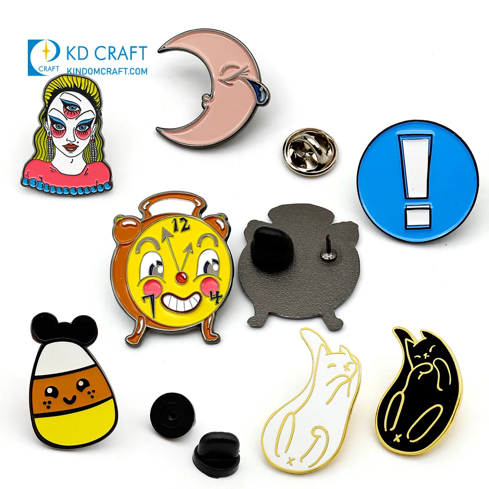 Custom design metal pumpkin skeleton bat brooch flashing badge cute devil lapel halloween enamel pins for sale