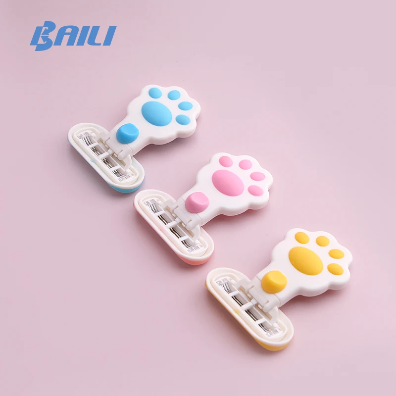Baili Cat Paw Fashion Portable Travel Mach 3 бритва с тремя лезвиями для женщин