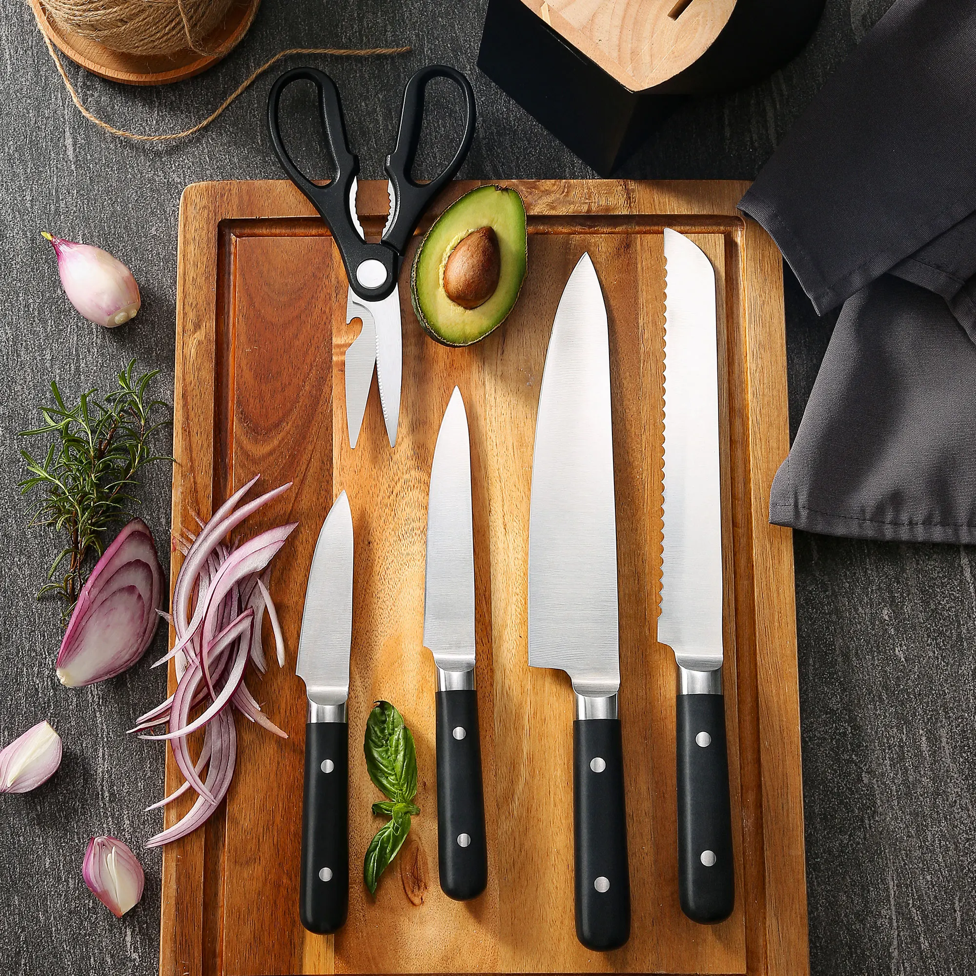 High Carbon Stainless Steel Kitchen Knife Set Ergonomic Handles 7Pcs Chef Santoku Knives Kitchen Scissors with Knife Block Set
