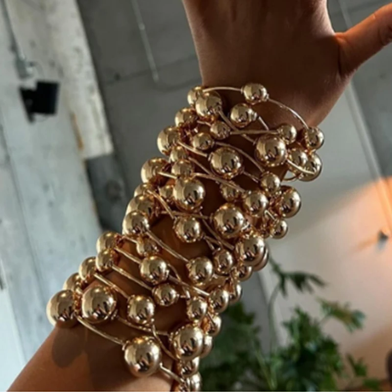 2024 New Arrival Fashion Cheap Wholesale Design new punk balls 18k gold elastic bracelets women chunky women bracelets bangle