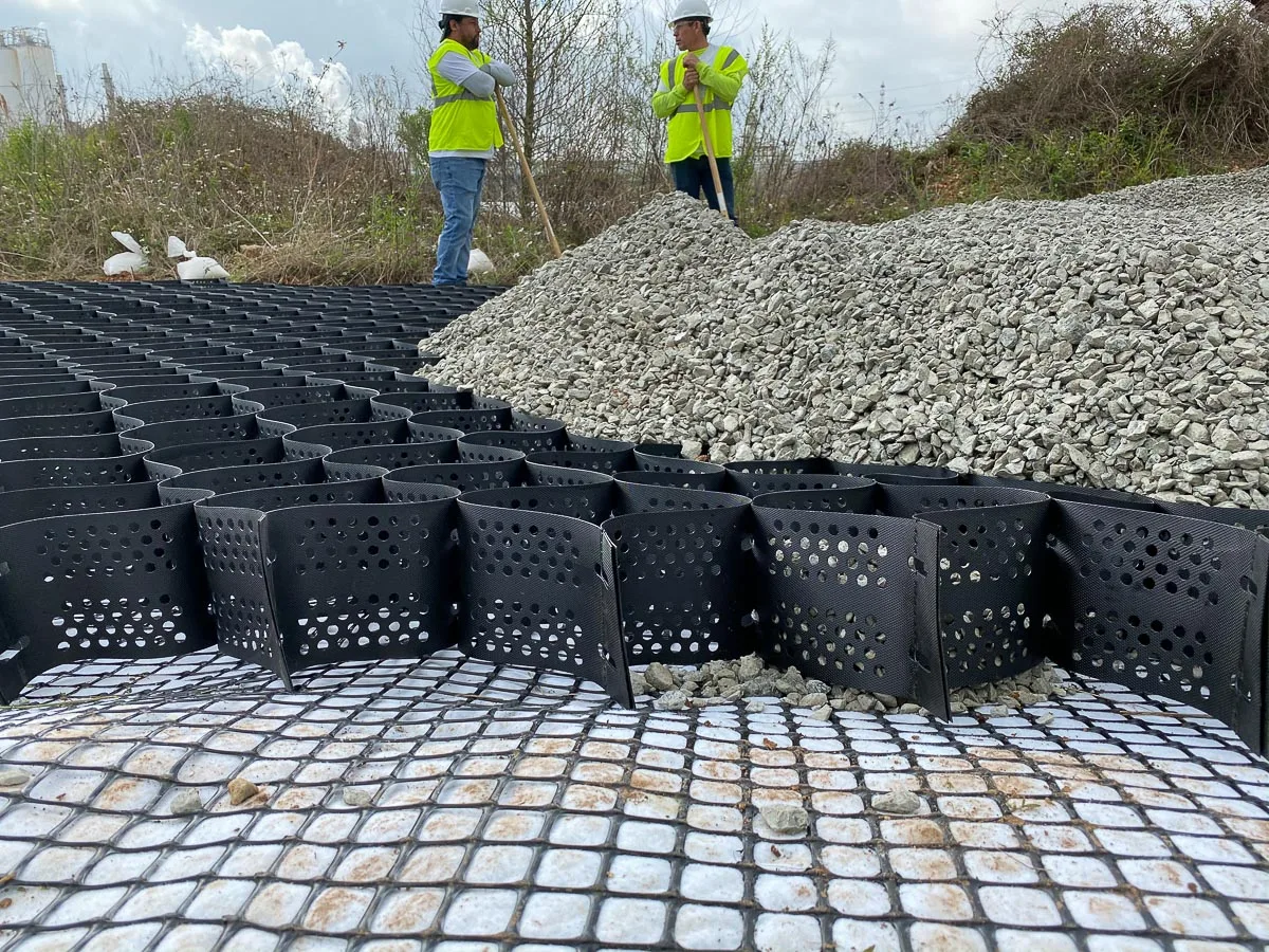 50mm-300mm HDPE Geocell mud control grid Erosion Control Virgin HDPE smooth geocell manufacturer private driveway geocell price