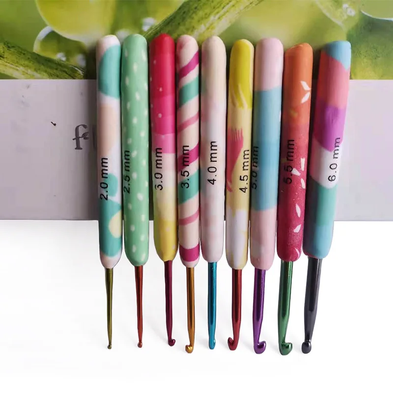 Factory Hot Selling Knitting Tools Sweater Needles Soft Pottery Handle Colorful Crochet 9pcs set