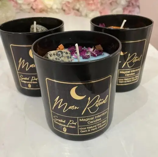 Festival hot selling natural organic aromatherapy soy healing crystal candle with stones