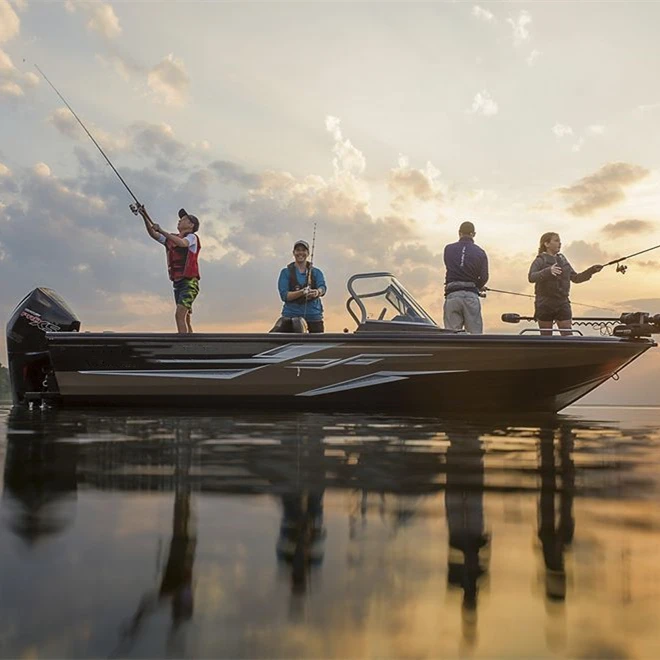 2022 Modern Design 20ft Large Luxury All Welded Aluminum Fishing Boats With Side Console For Sale