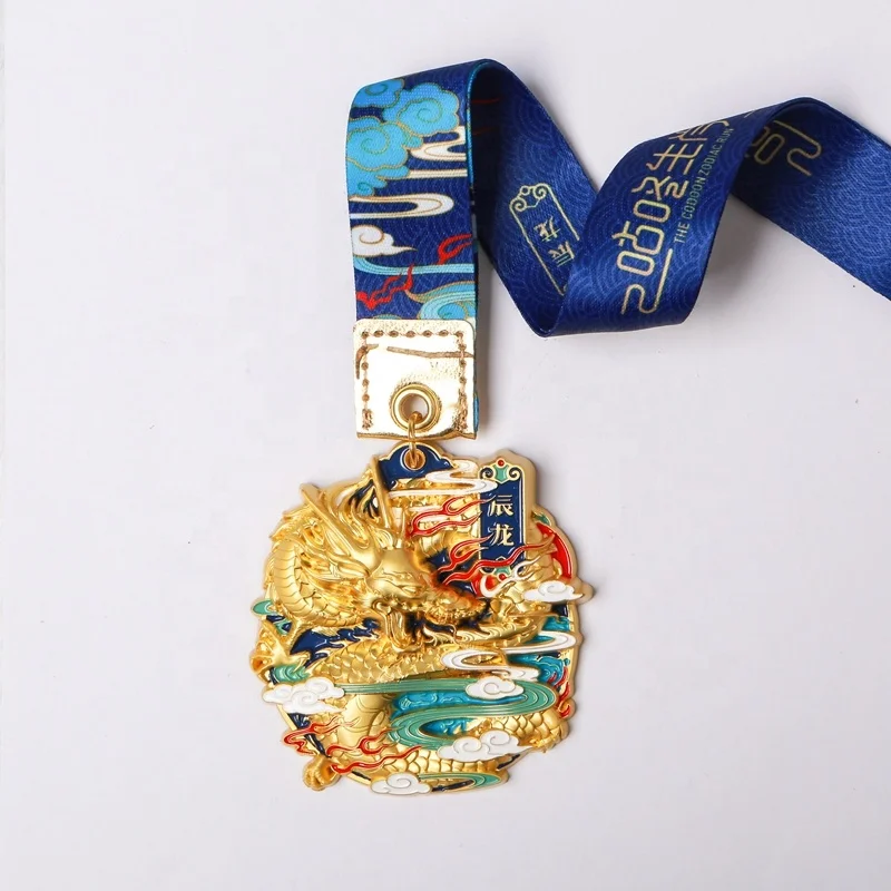 High Quality Gold Engraved 3D Medallion Chinese Zodiac Horse Deer Tiger Lion Snake Animal Medals And Trophies