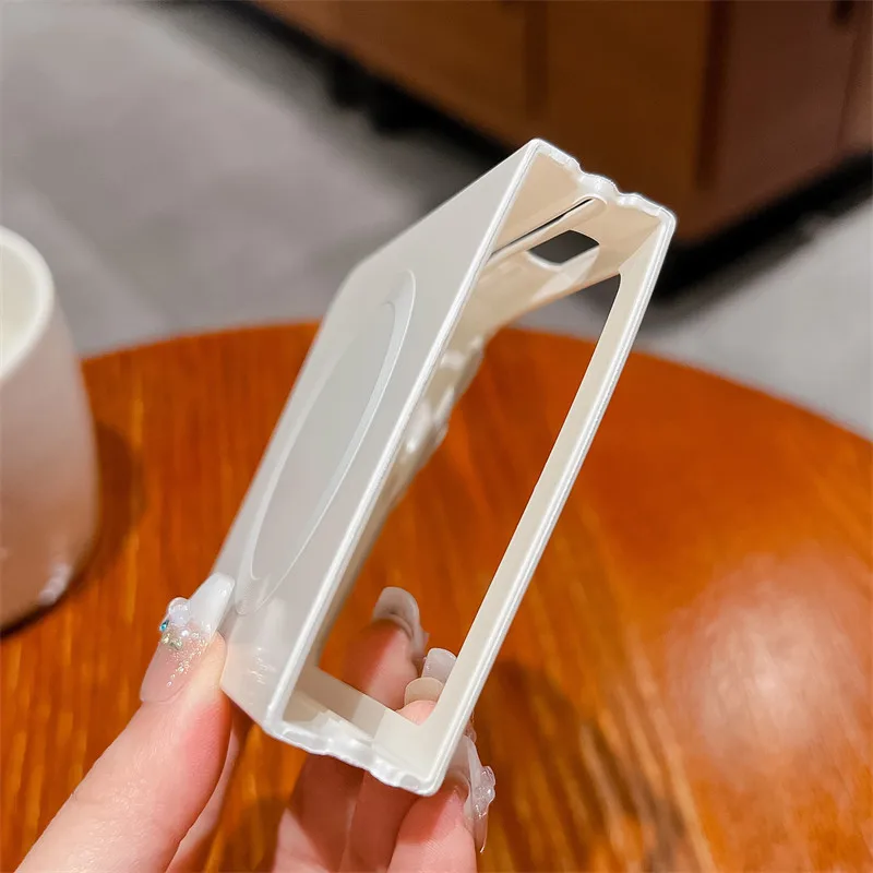 Matte Plating Liquid Silicone TPU Phone Case for Galaxy Z Flip 6 Multi Color Anti-drop Magnet Cover Case for Samsung Z Flip 6