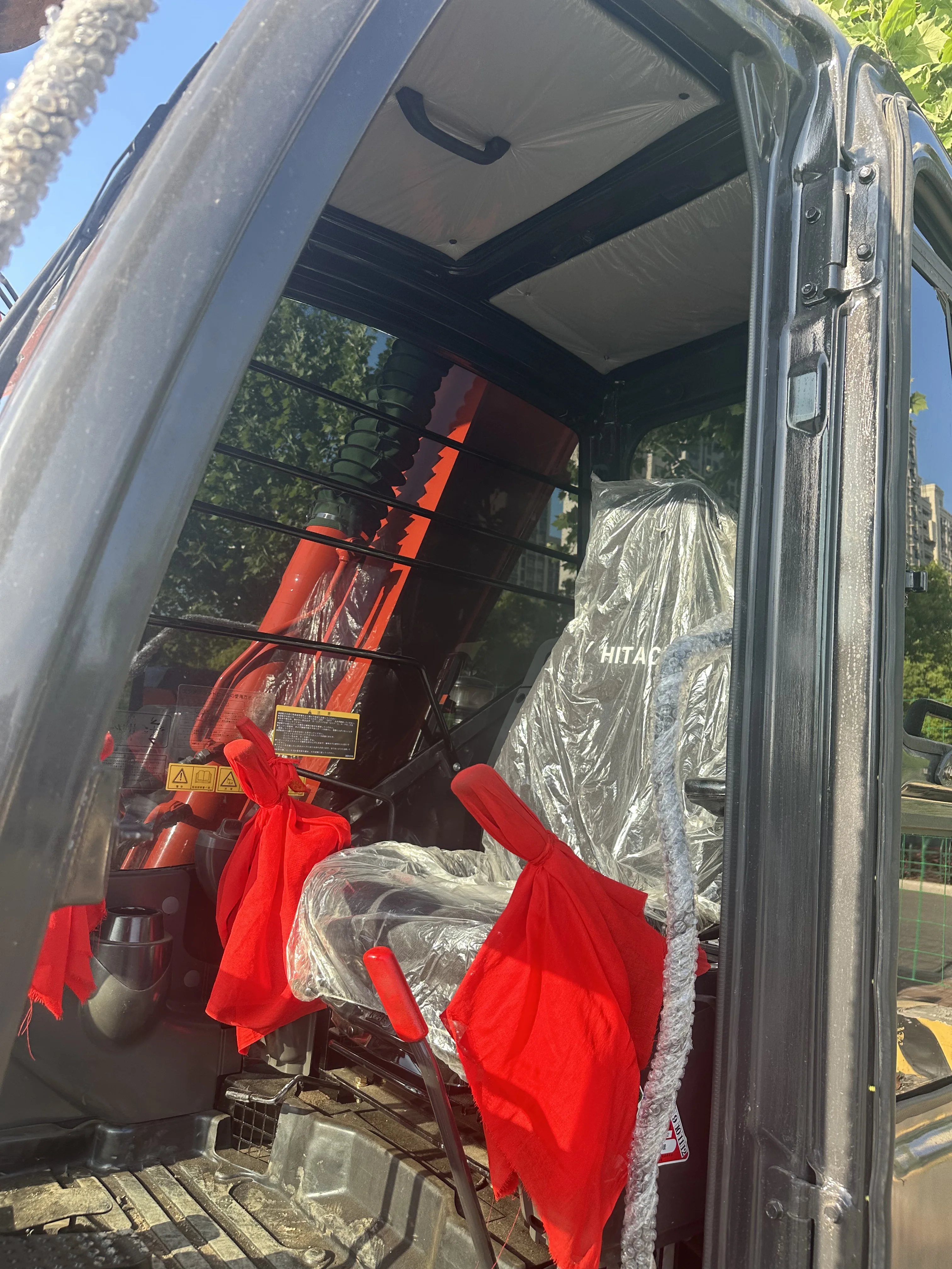Used Excavator Japan Brand HITACHI ZX70 zaxis 70 zx 7tons 60 6tons Crawler digger for Sale in stock fast shipping