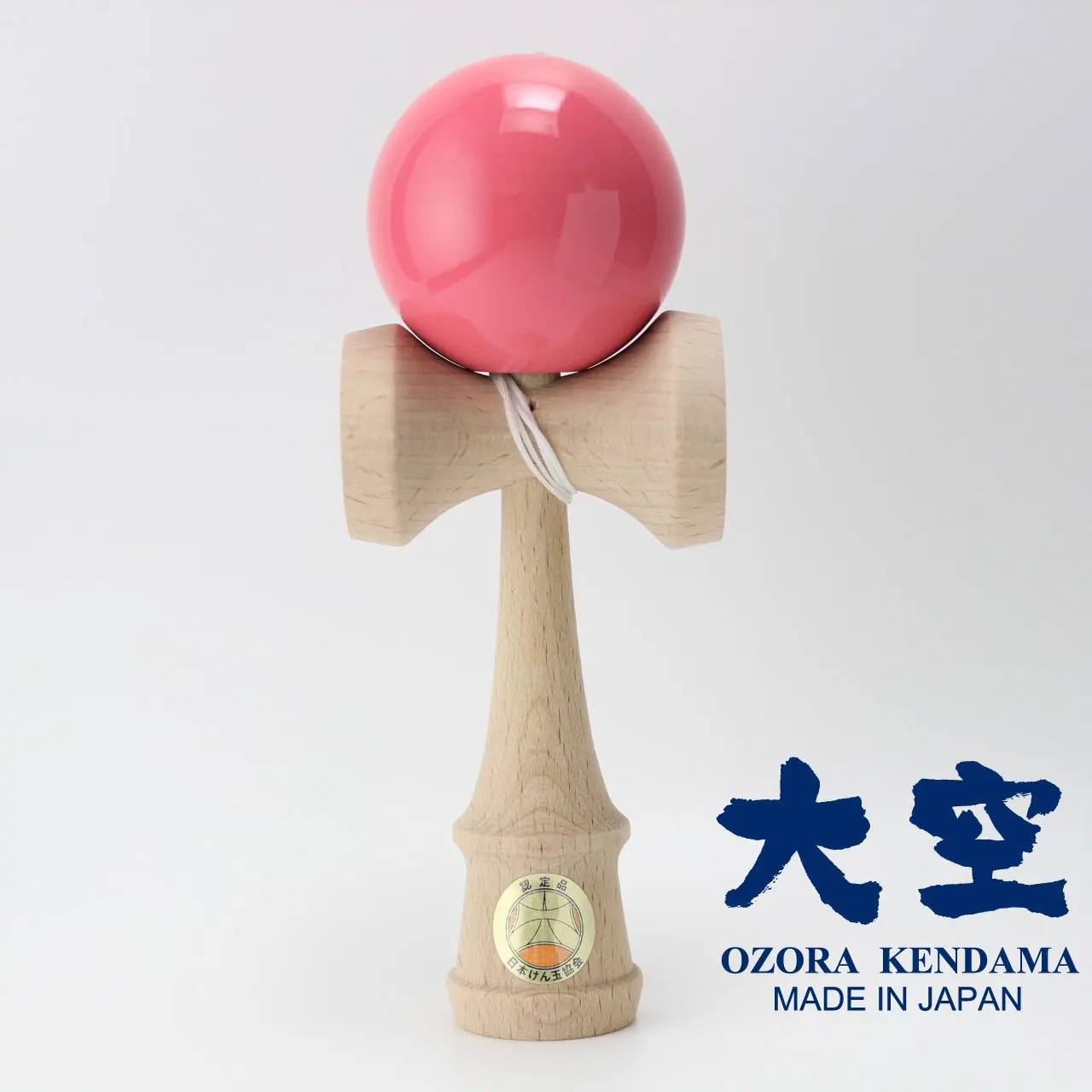 Available Japanese wholesale classic wooden toys cheap kendama