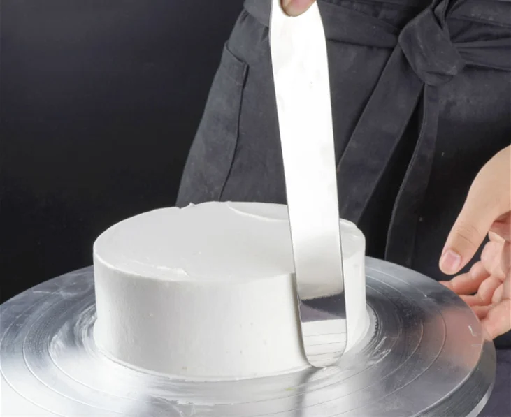 Factory Wholesale 35 Pieces Piping Nozzles Set With  Revolving Aluminium Alloy Turntable