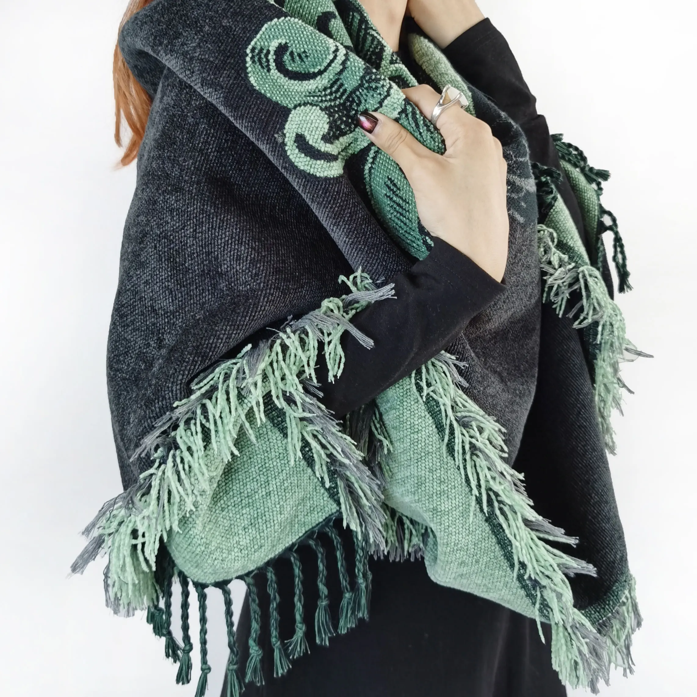 Cotton and Polyester Blankets Wholesale Custom Sublimation Printing Cotton Polyester Woven Retro Tapestry Jacquard Throw Blanket