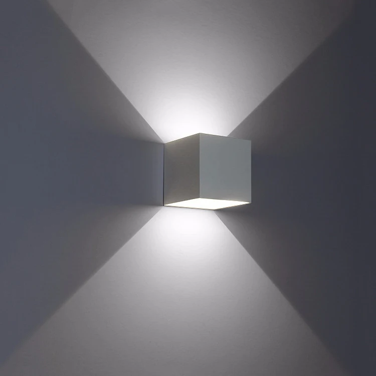 Courtyard IP65 adjustable 0-90degree wall mounted PIR sensor outdoor 6W 10W led wall light MAX 90degree exterior led wall lamp