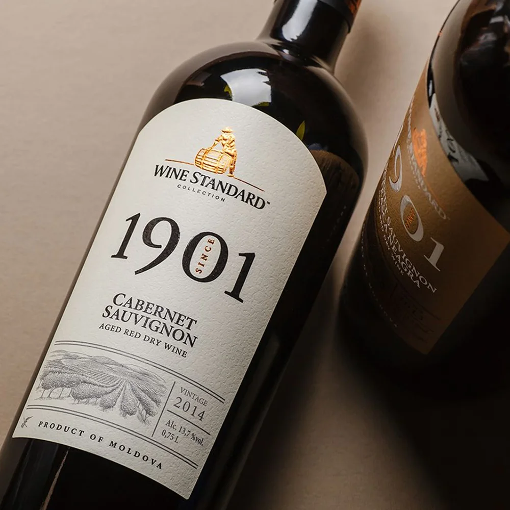 Luxury Embossed Logo Wine Labels Custom Wine Label with Private Logo Gold Foil Printed Premium Wine Bottle Labels Roll