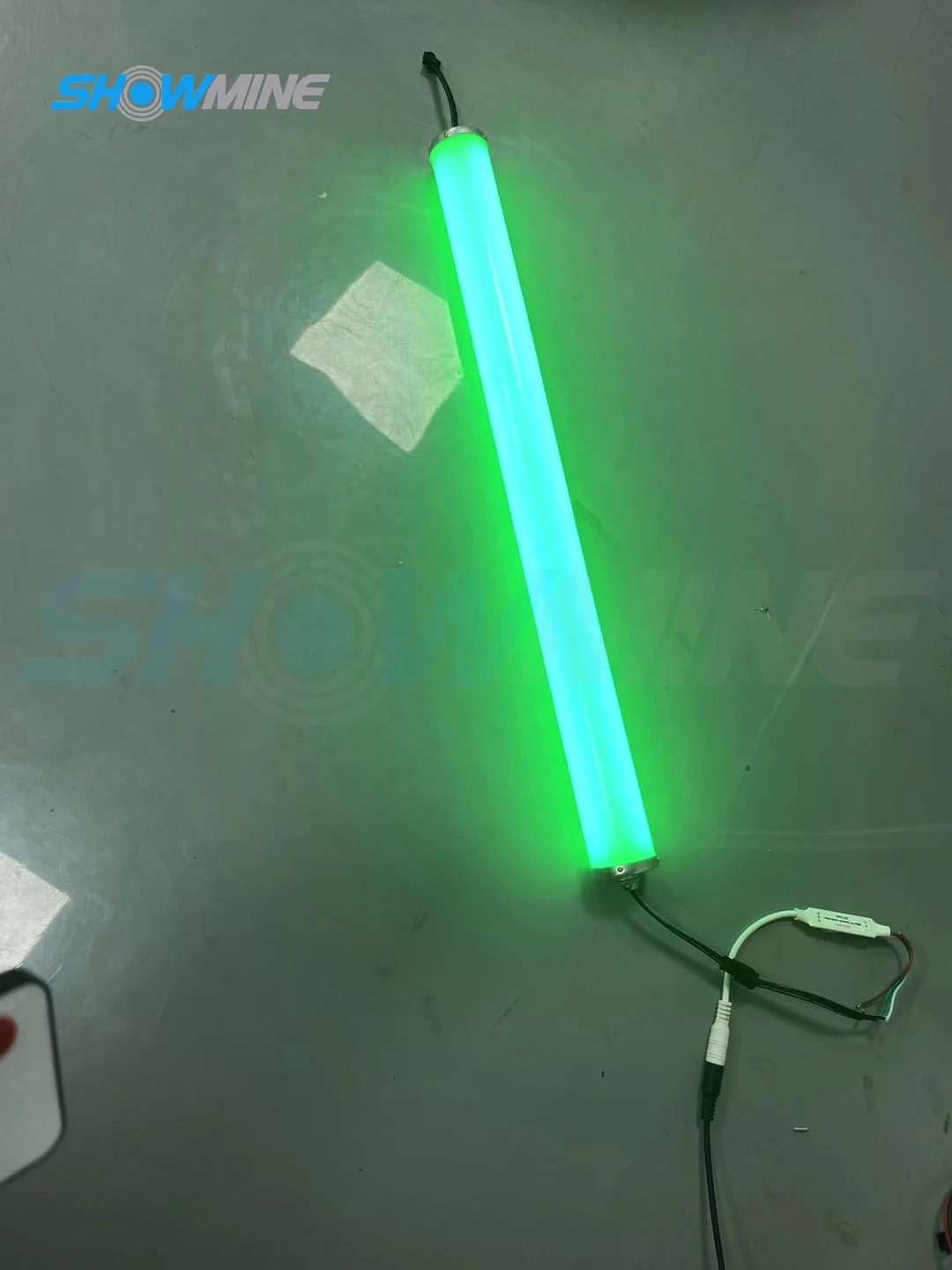 360 degree led RGB digital tubes cell app control cloudy tubes rain proof 12v 60 pixels dia 40*100cm length