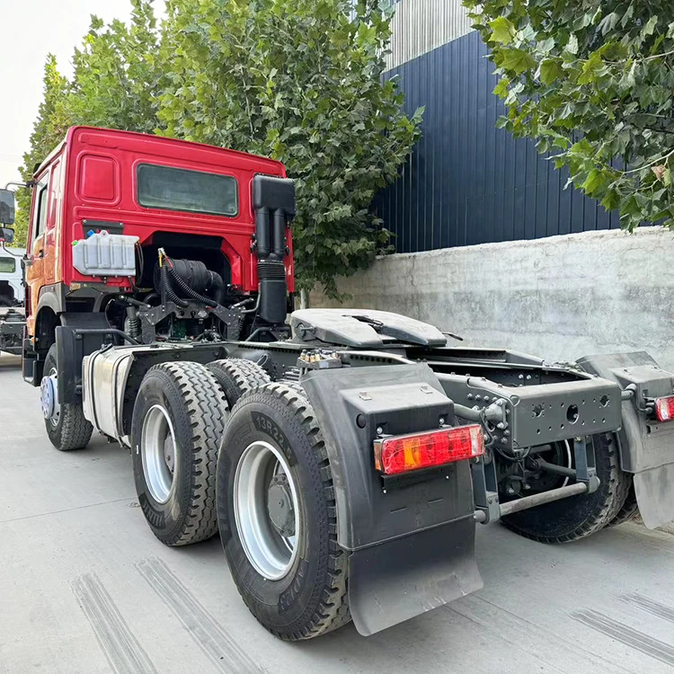 Высококачественные новые или Подержанные Sinotruk Howo 371Hp 6x4 белые дизельные тягачи 10 шин 6*4 375 л.с.