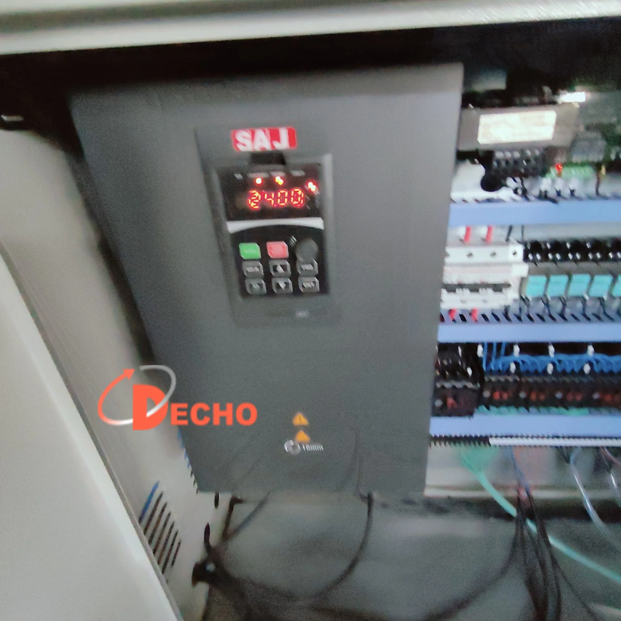 Factory Customize Fully Automatic Size Adjustment C Z Channel Purlin Interchangeable Changing Cold Roll Forming Machine