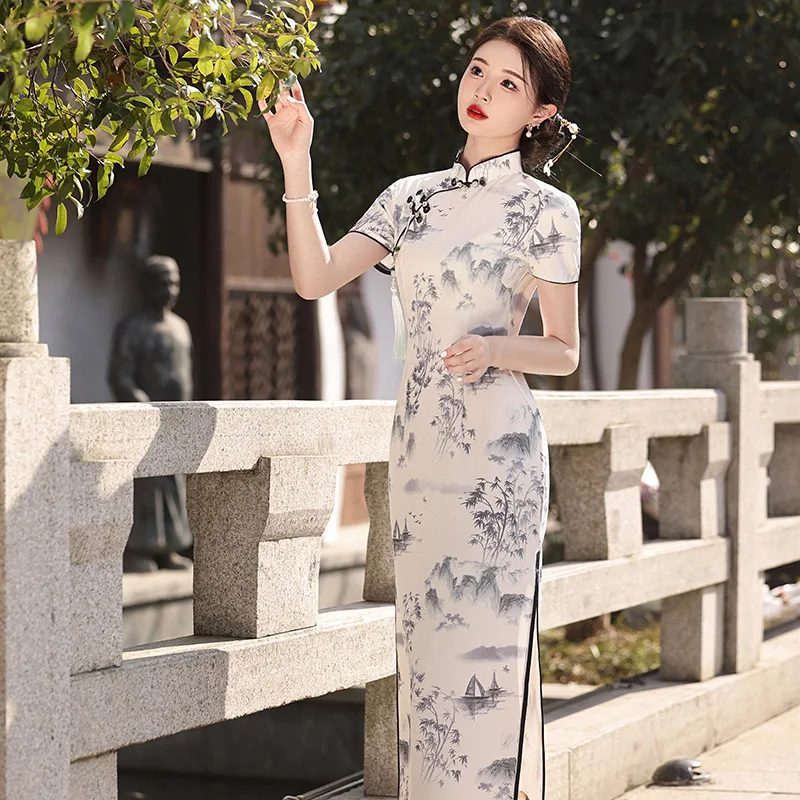 Spring New High end Chinese Feng Shui Ink Style Short sleeved Slim Fit Standing Neck Style WomenLong Qipao