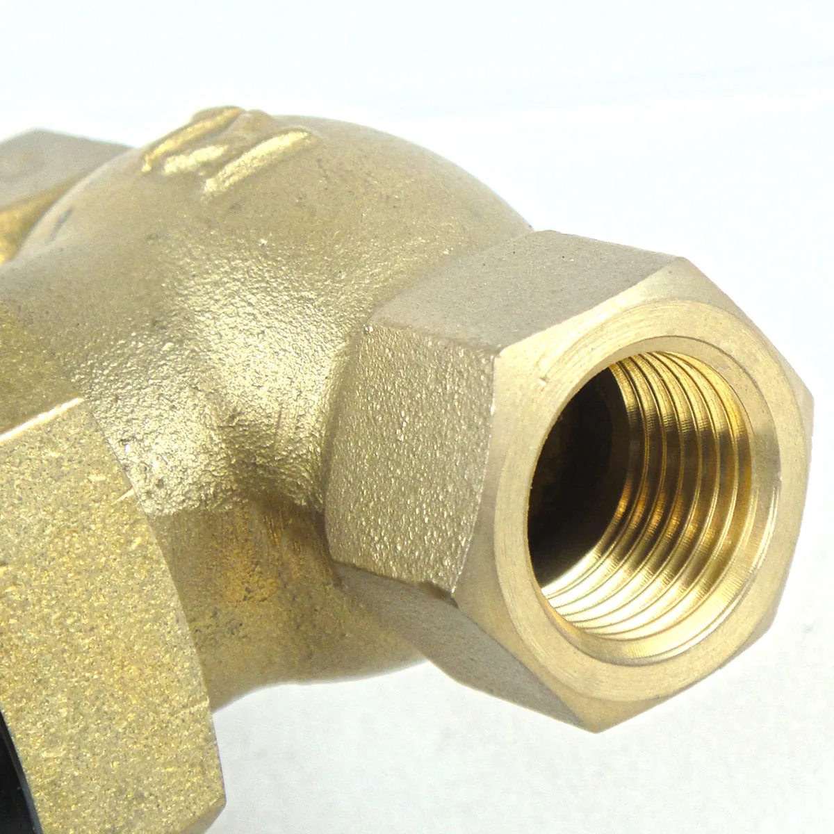 2L Series Electric High Pressure Solenoid Valve High Temperature Water for General Use Customizable OEM