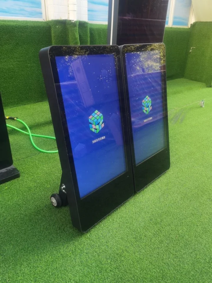 43 Inch Indoor Outdoor Portable Moveable Totem LCD Touch Screen Display Battery Powered Digital Signage for Retail