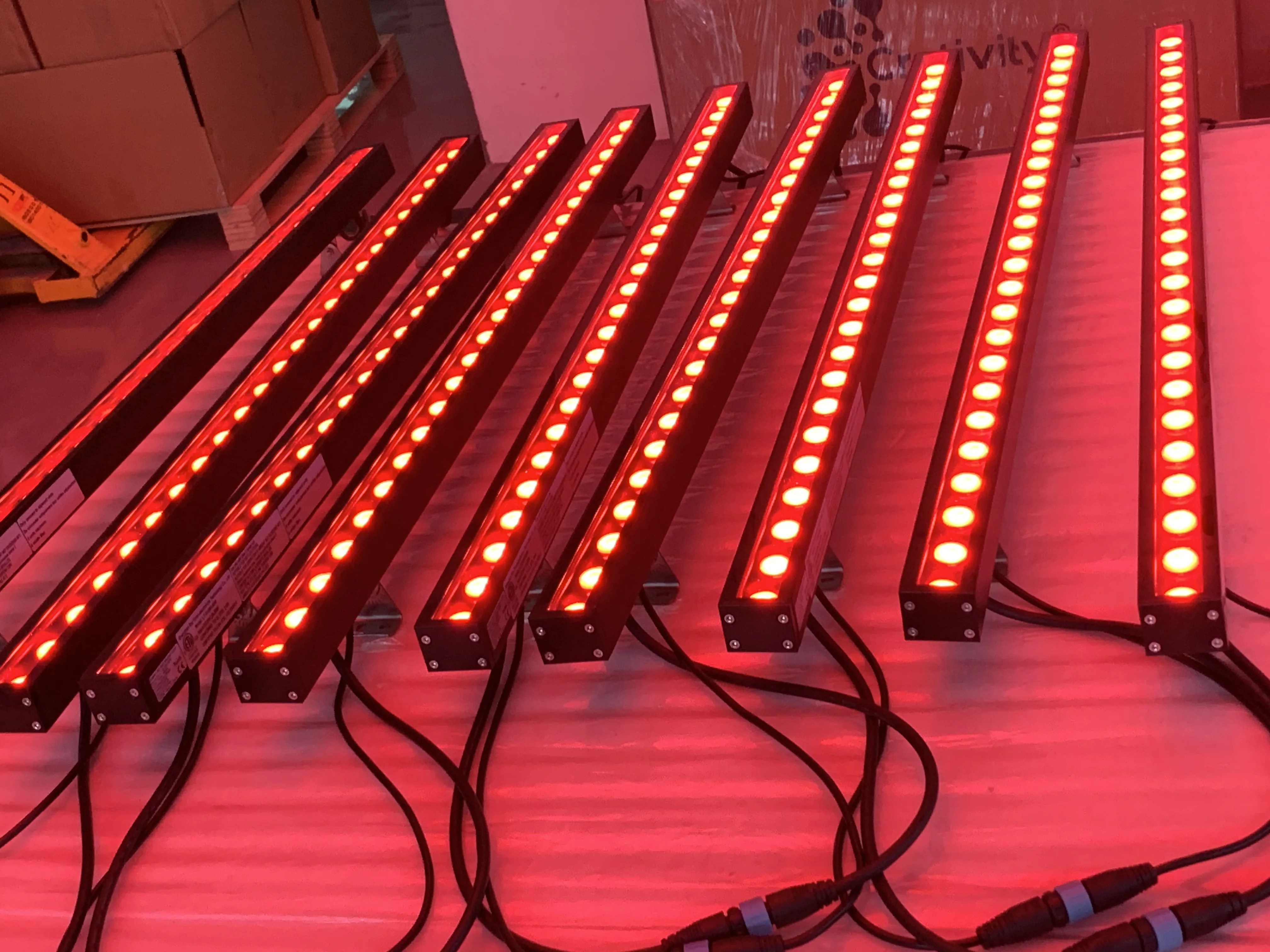 ETL CE Listed IP67 Proved DC24V or AC100-277V Landscape LED 72W 50W 36W 32W 25W RGB RGBW DMX/Wireless Controllable Wall Washer