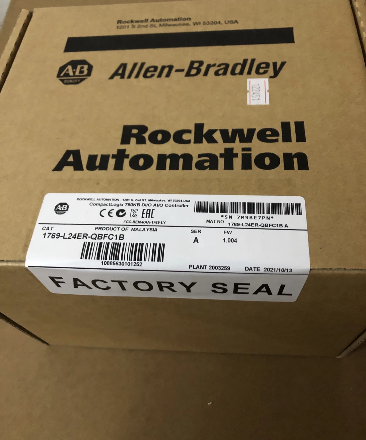 1769-L24ER-QBFC1B New Allen Bradley PLC Programming Controller 1769-L24ER-QBFC1B